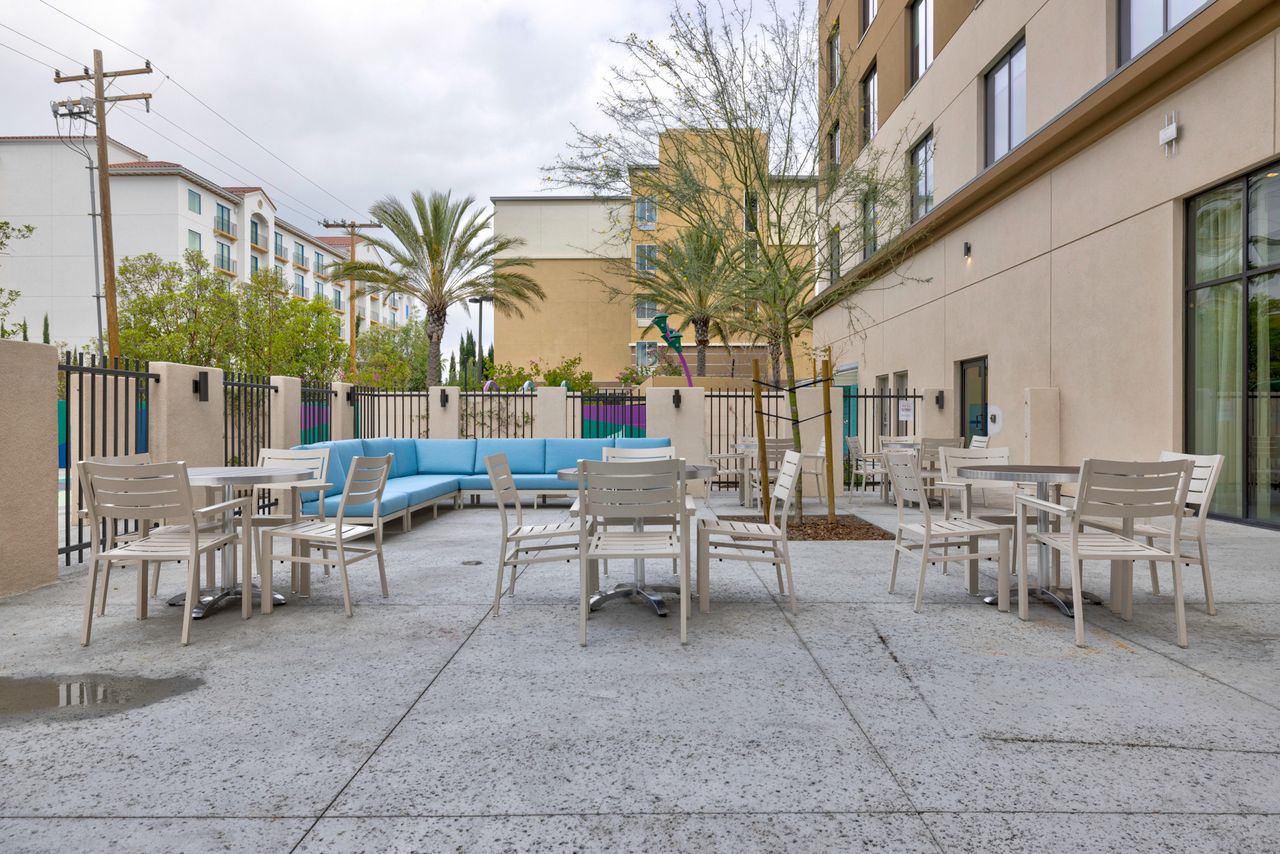 Photo by HOME2 SUITES